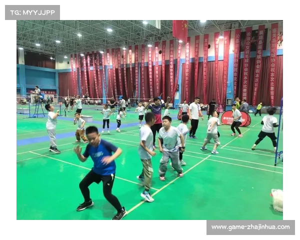 羽毛球训练营开展 青少年选手培养受重视