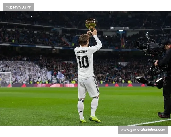 莫德里奇宣布赛季末退役，皇马中场传奇谢幕